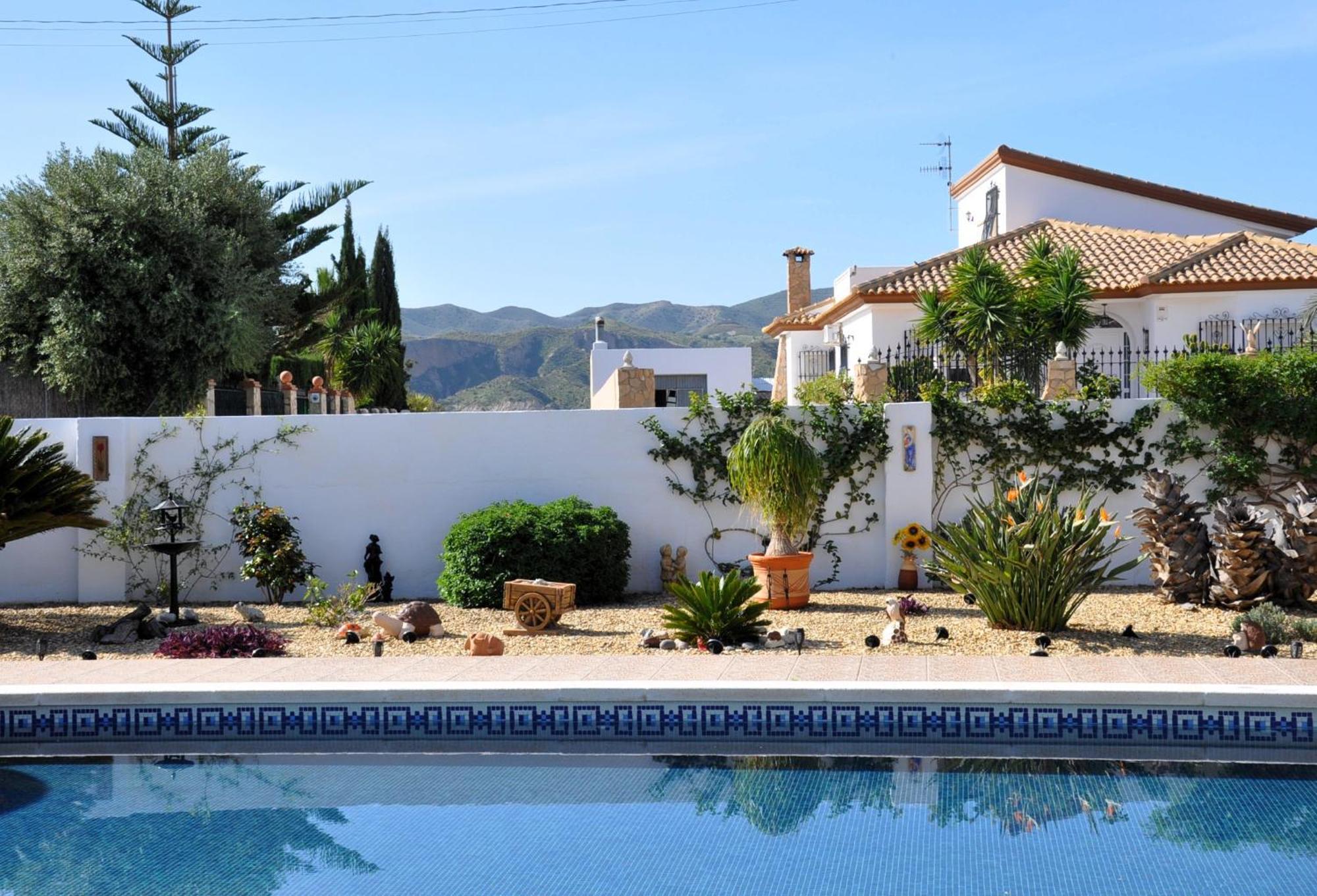Casa Sol Y Luna Arboleas Exterior photo